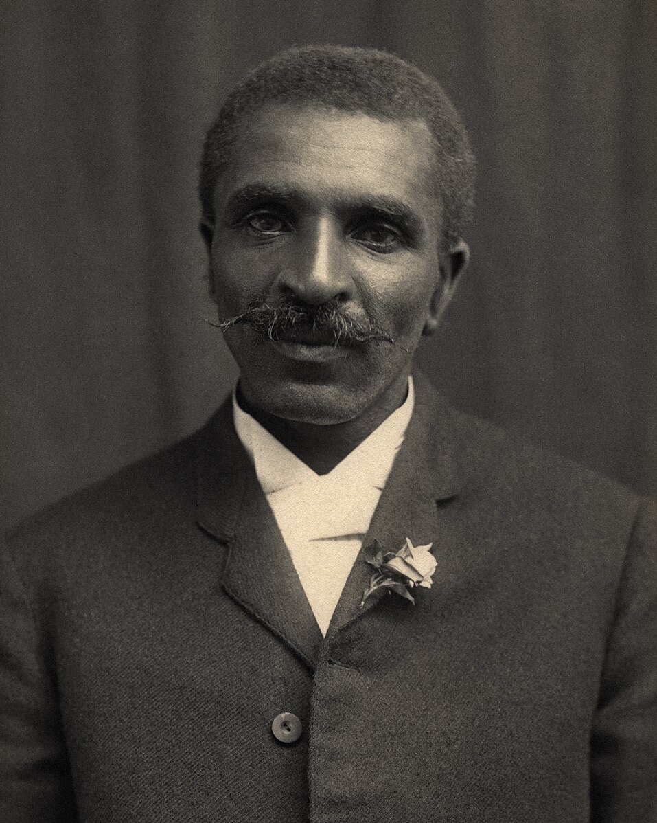 George_Washington_Carver_c1910_-_Restoration George Washington Carver