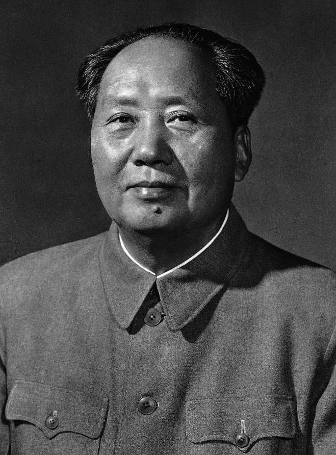 Mao_Zedong_in_1959_(cropped) portrait of chairman mao zedong of china famous leaders