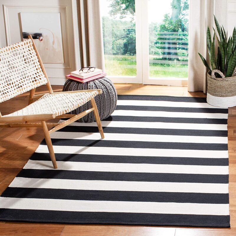 Black and White Rug Black and white striped rug.