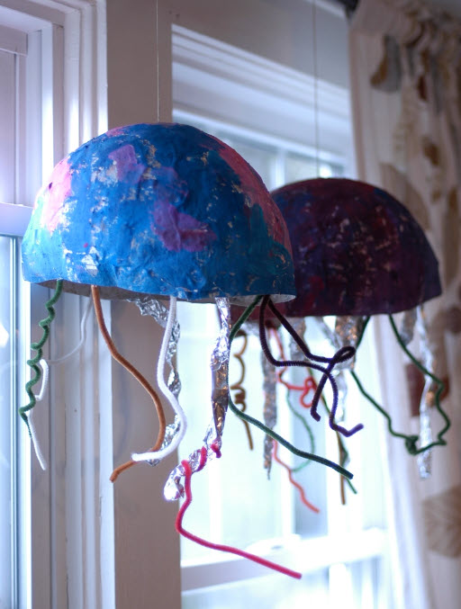Papier-mâché Jellyfish Jellyfish made from a Papier-mâché bowl with pipe cleaner tentacles